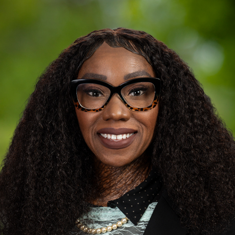 Elizabeth I. Ekpo