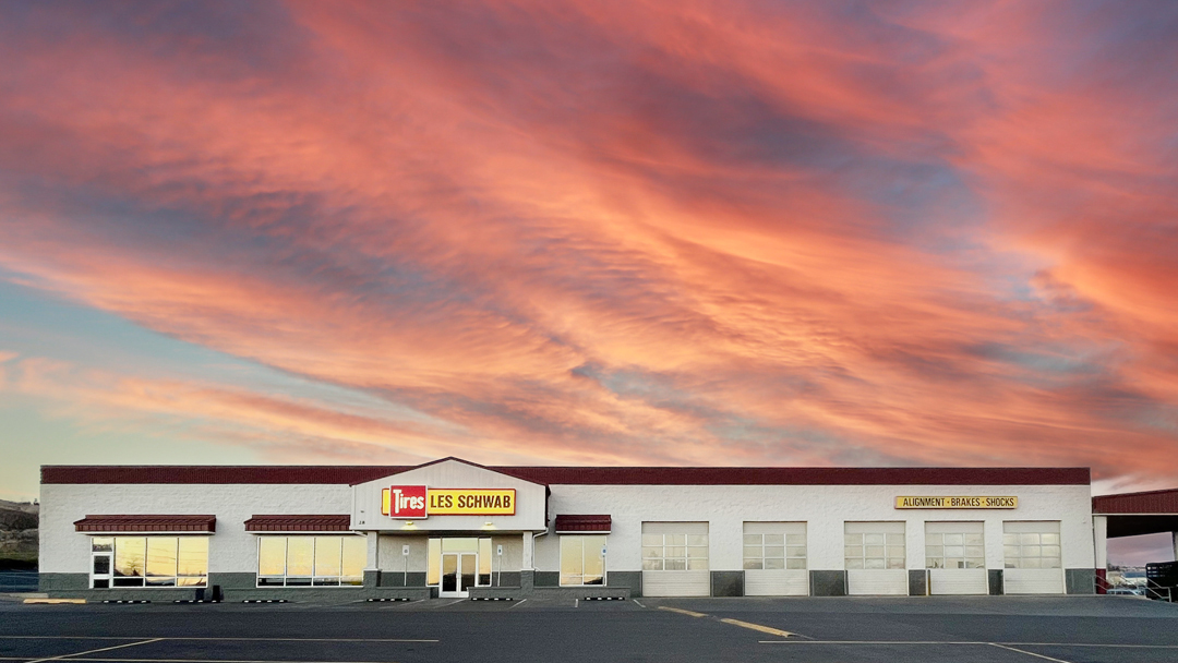 Les Schwab Tire Center