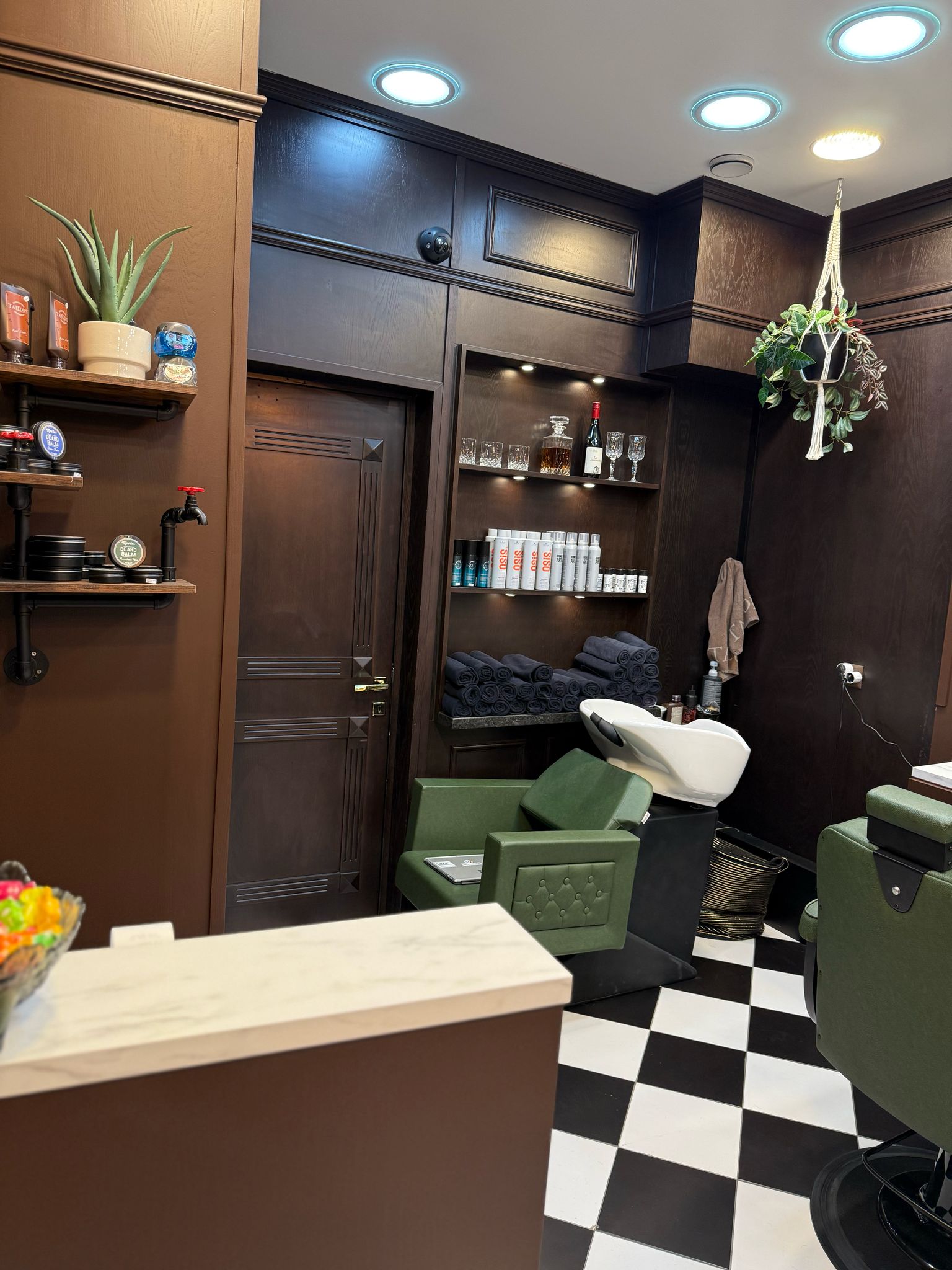 Bilder Enjoy Barber Salon