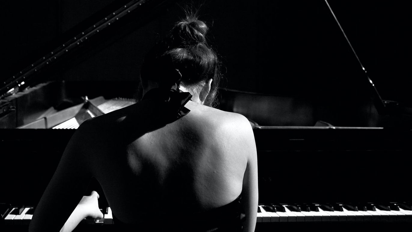 Images Pianostämmare Roger Ärfström