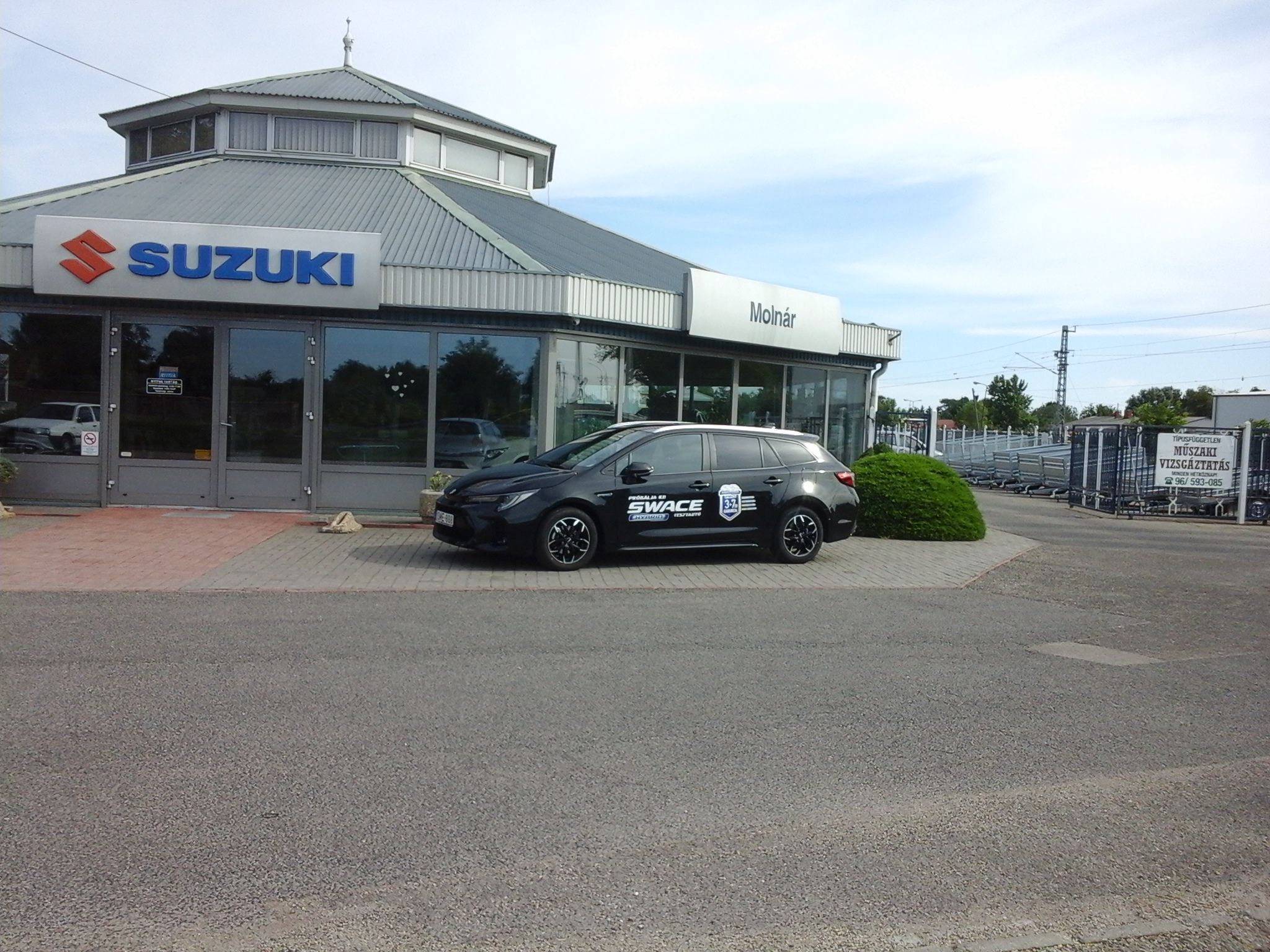 Images Suzuki Molnár Autóház