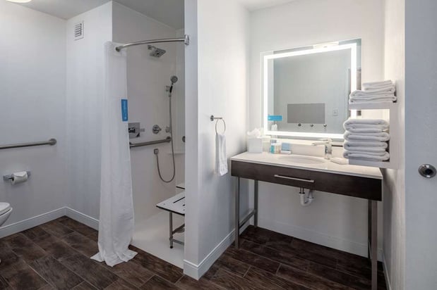 Images Hampton Inn Louisville-Northeast