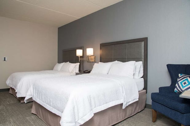 Images Hampton Inn & Suites Grand Rapids Downtown
