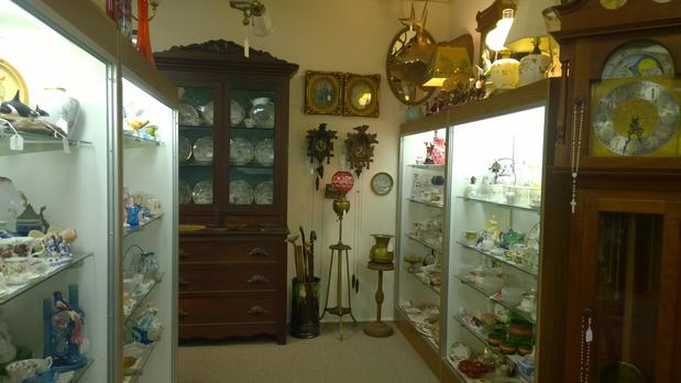 Images Magnolia House Antique Village