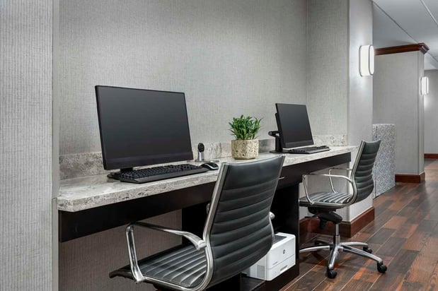 Images Hampton Inn & Suites Lake Mary At Colonial Townpark