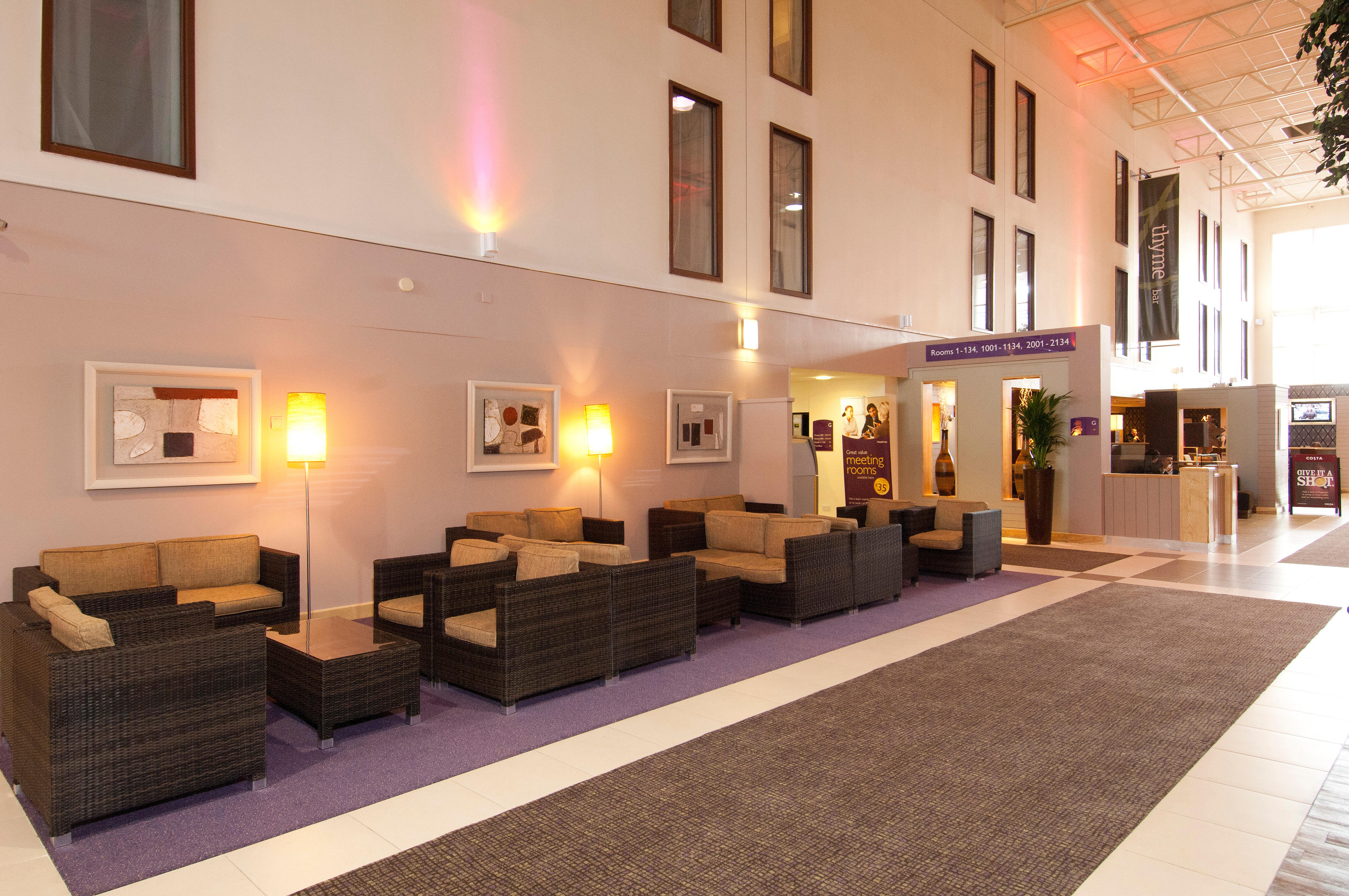 Images Premier Inn London Heathrow Airport T2 & T3 (Bath Road) hotel