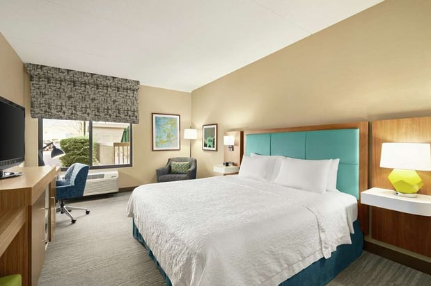 Images Hampton Inn Portland-Airport
