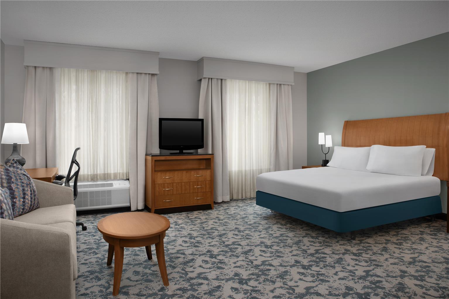 Guest room