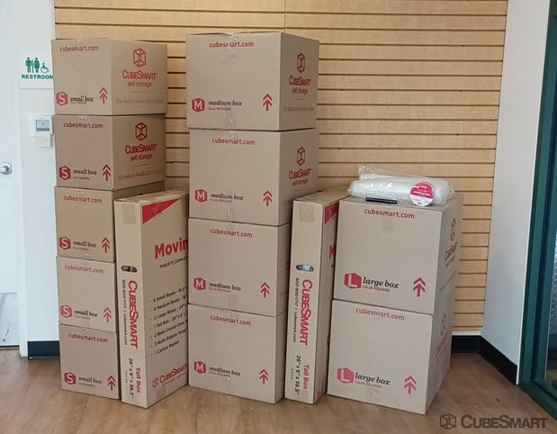 Images CubeSmart Self Storage