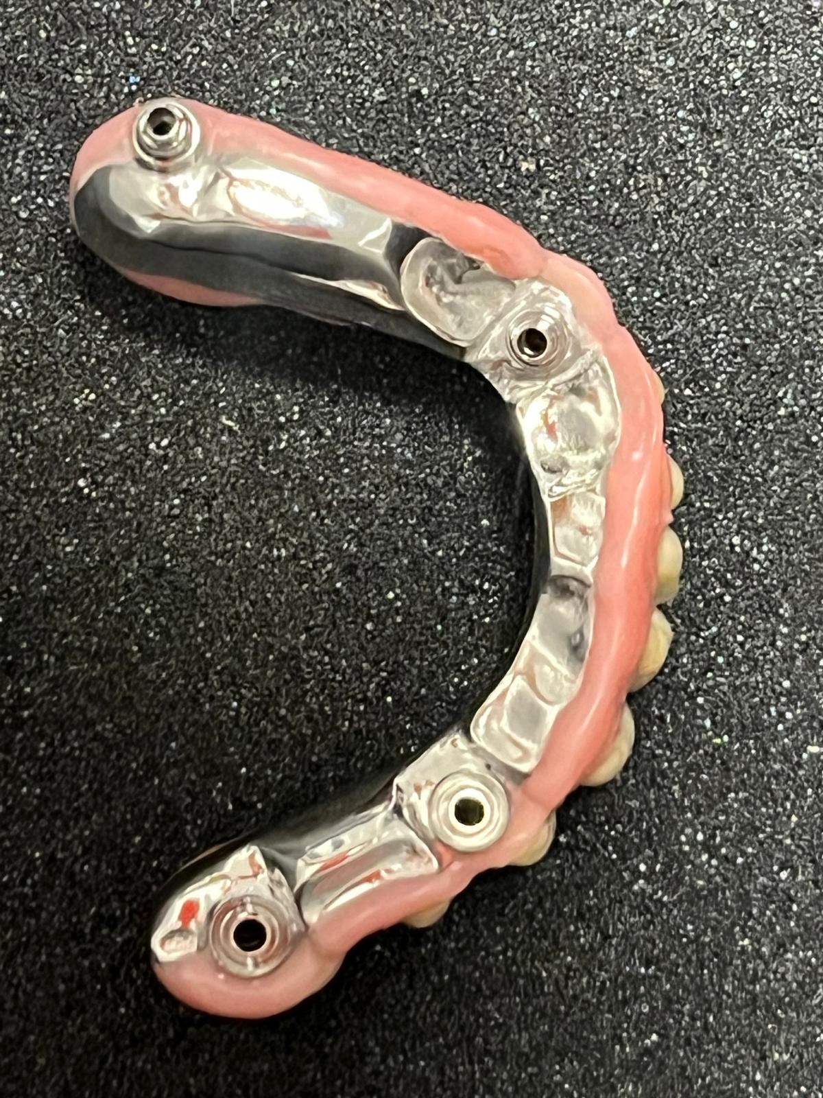 Bilder DentalLook Sagl