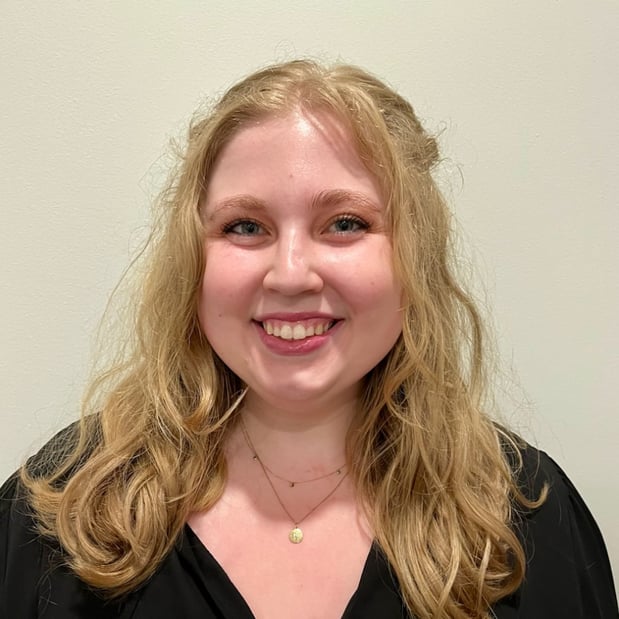 Images Halle Davis, Counselor