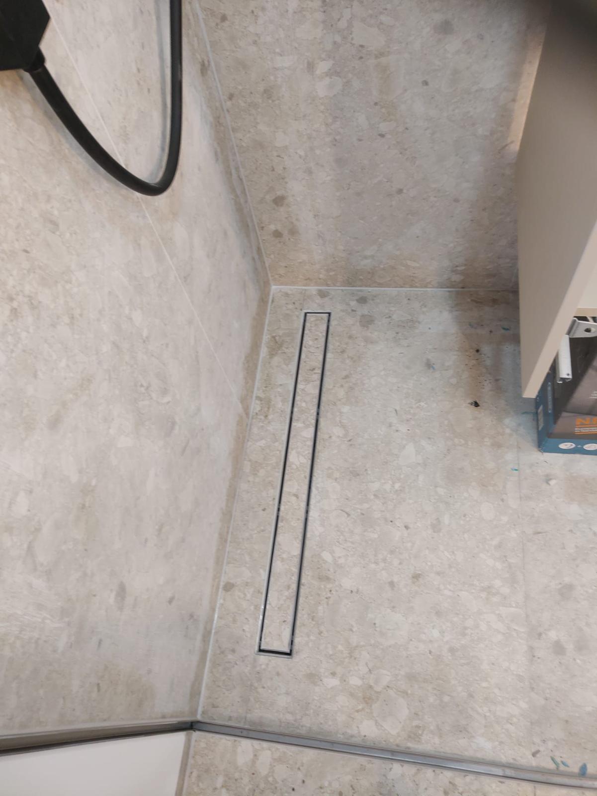 Bad Design Linge, Kölner Str. 252 a in Düsseldorf