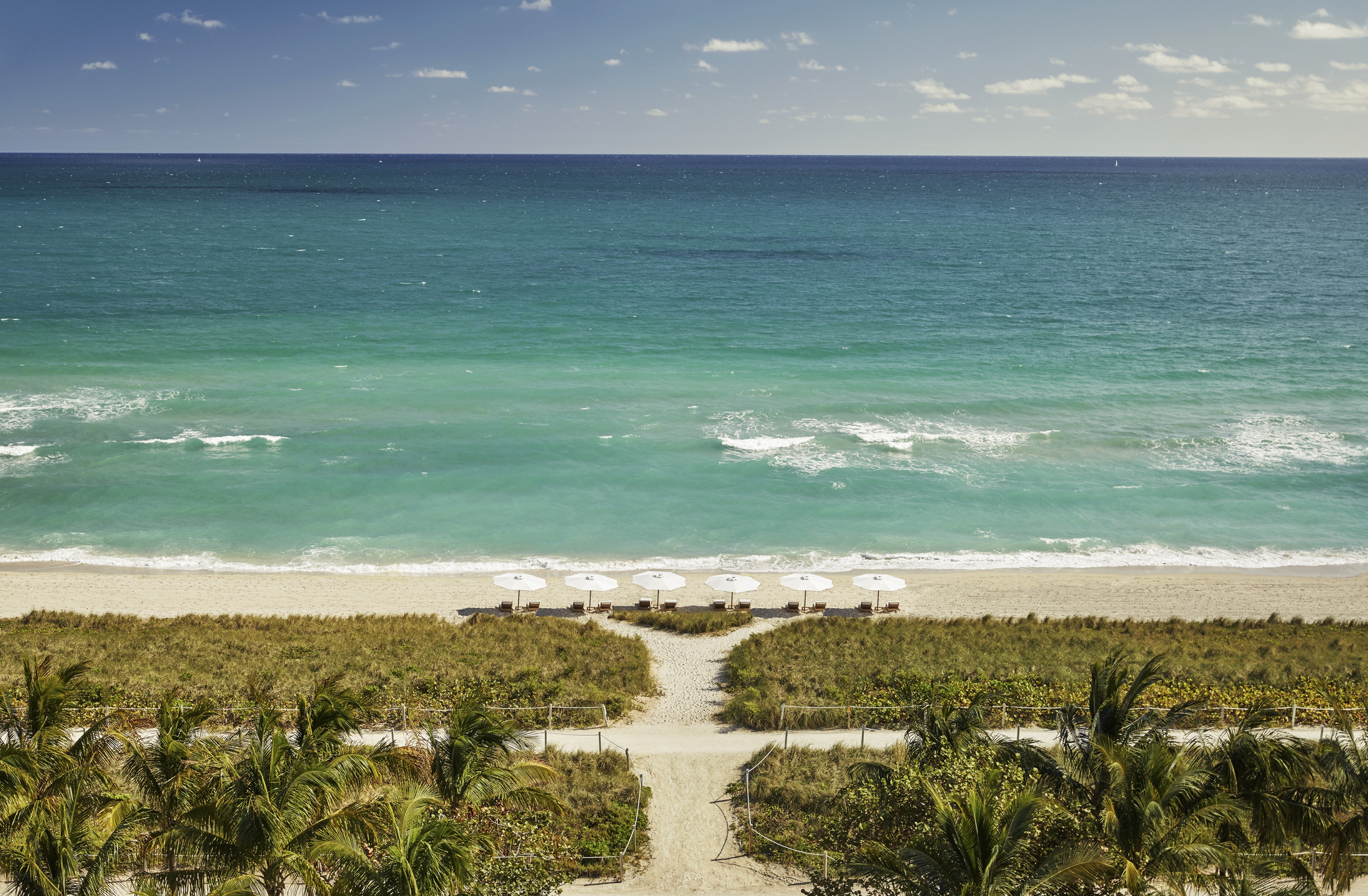 Four Seasons Hotel at The Surf Club, Surfside, Florida Image