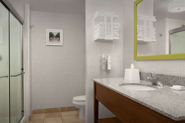 Images Hampton Inn & Suites Lynchburg