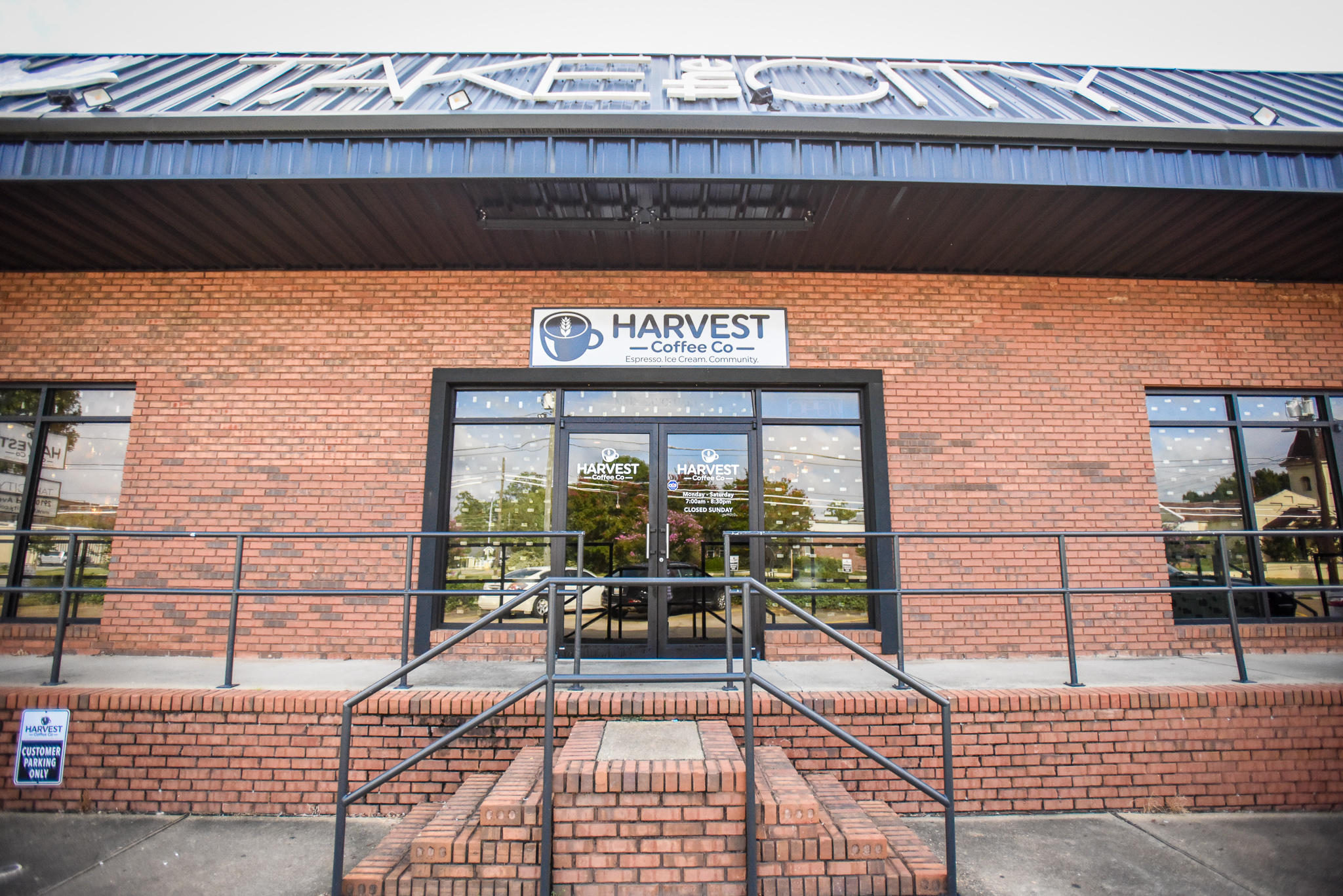 Harvest Coffee Co. Photo