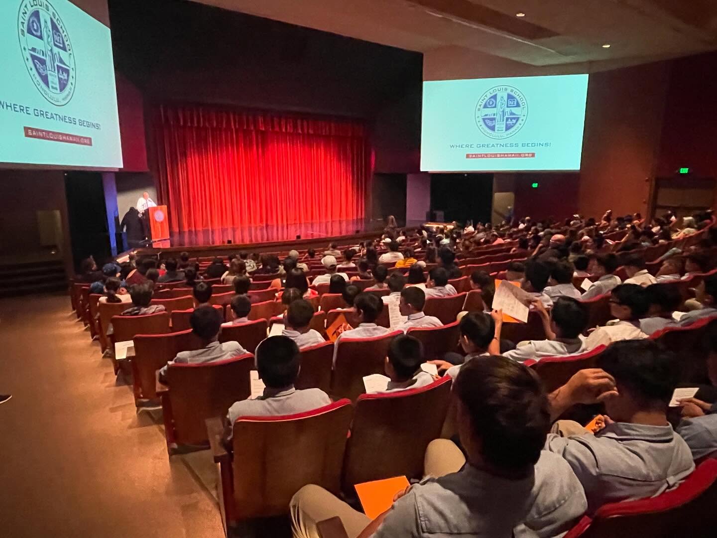 Saint Louis School Image