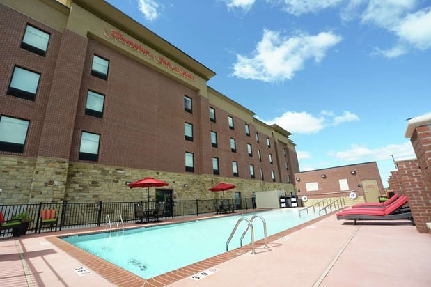 Images Hampton Inn & Suites Oklahoma City/Quail Springs