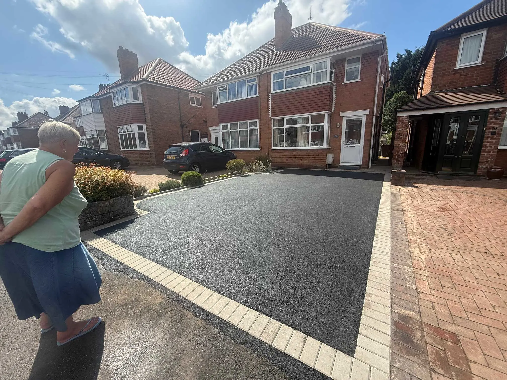 Images Dickens Heath Paving