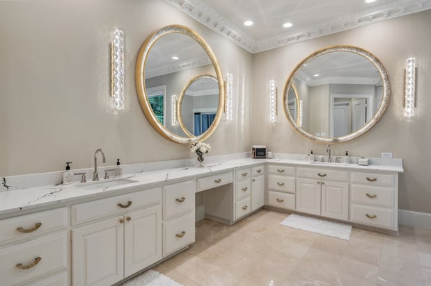 Images Hamilton Group