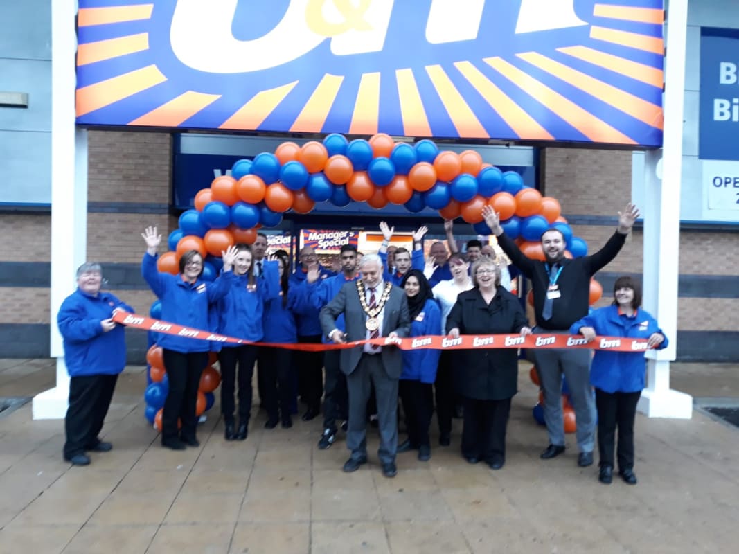 Mayor Mohammed Zaman and local charity Springhill Hospice were on hand to cut the ribbon at B&M's latest store opening in Rochdale.