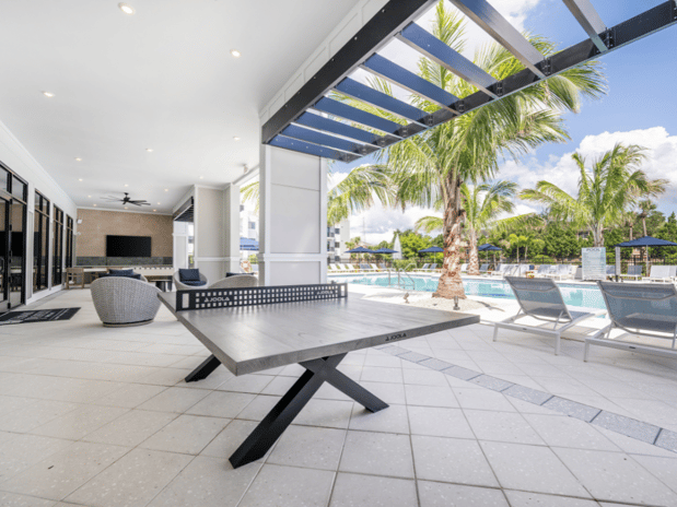 Images Marquee Square Apartments