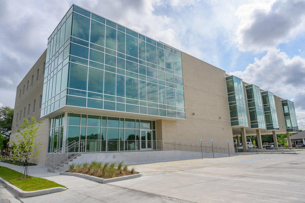 Images Ochsner Health Center - Lake Terrace