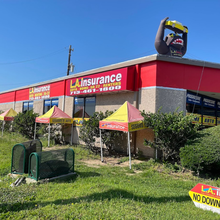 Exterior of the L.A. Insurance Agency located at 4018 Fairmont Pkwy in TX