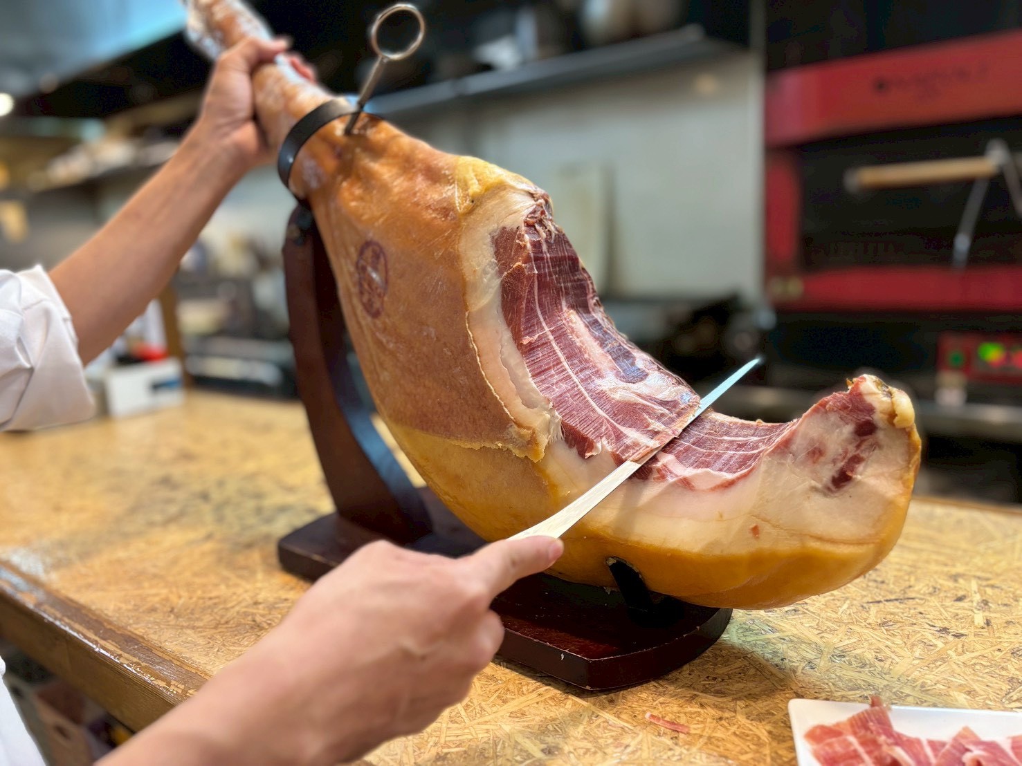 Images 堺筋本町給油所 一号店