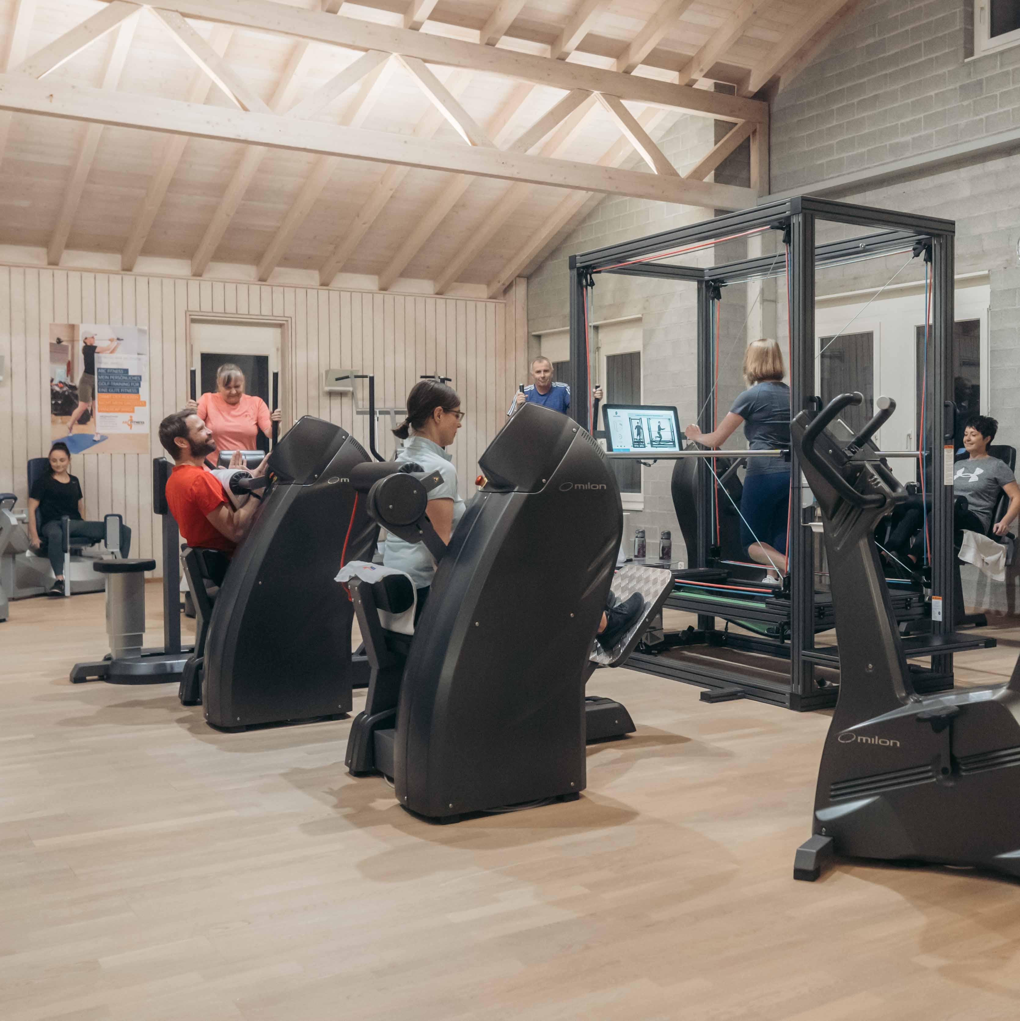 ABC Fitness GmbH, Ellikonerstrasse 2 in Rheinau