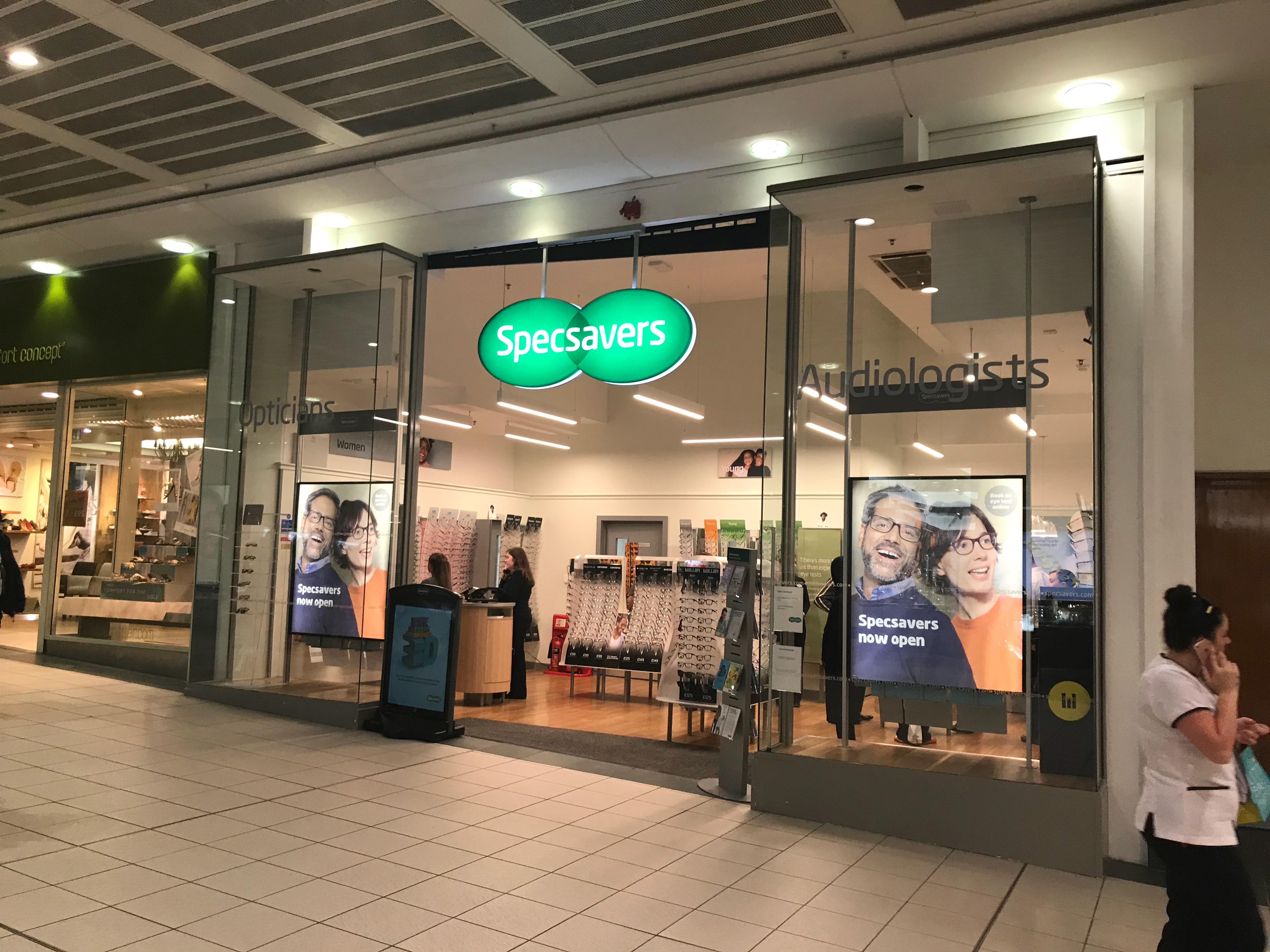 Specsavers Opticians and Audiologists - Sauchiehall Street Specsavers Opticians and Audiologists - Sauchiehall Street Glasgow 01413 414940