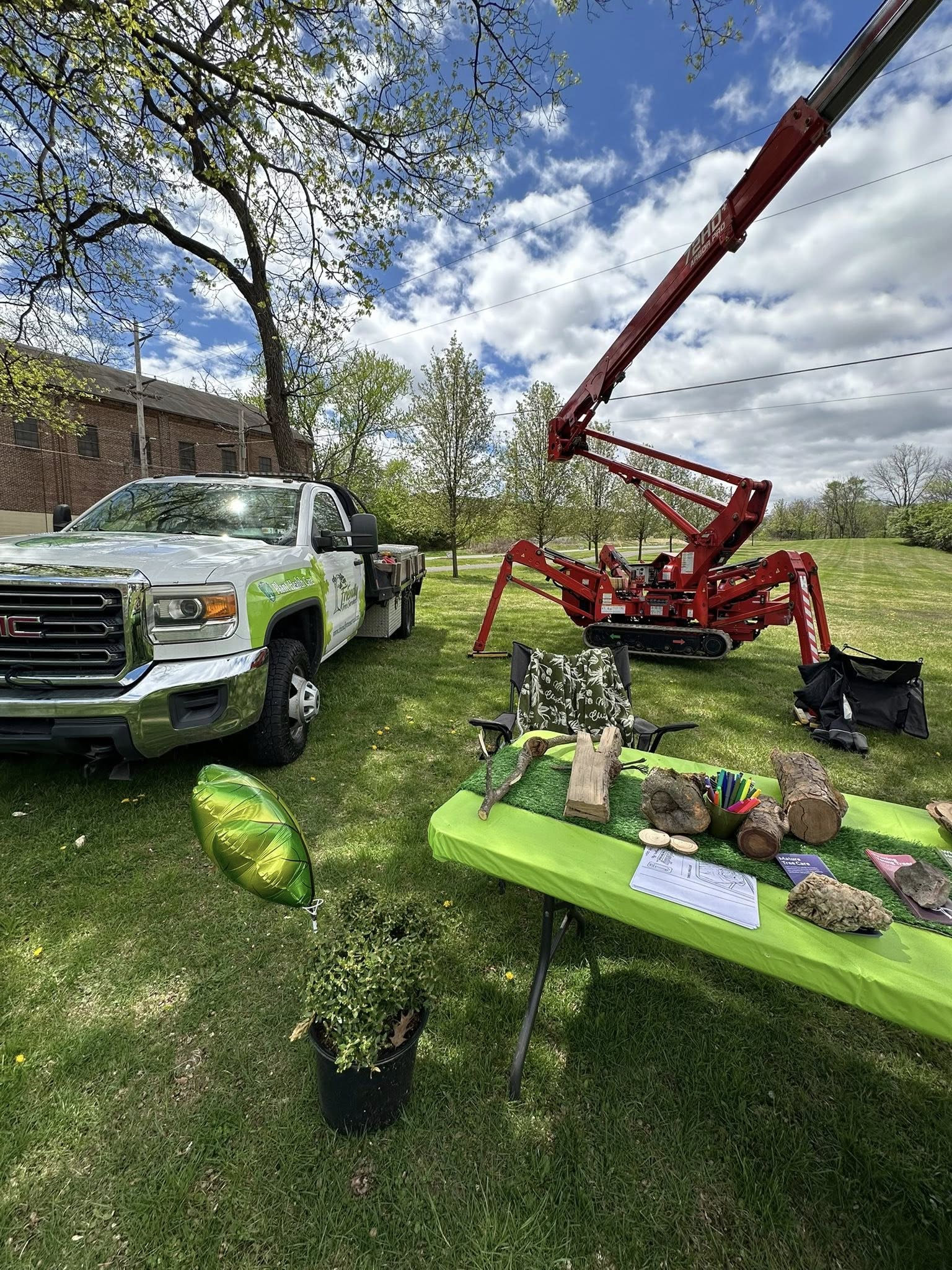 Friendly Tree Service Inc Image