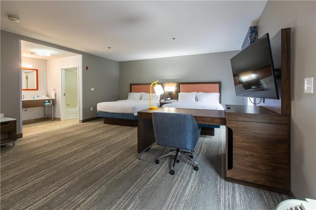 Images Hampton Inn & Suites Wilder