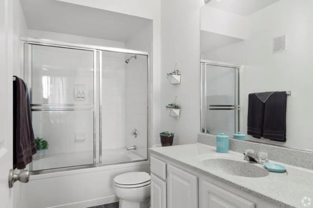 Images San Moritz and Angel Point Apartments