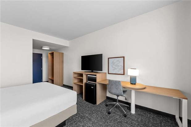 Images Spark by Hilton Victoria