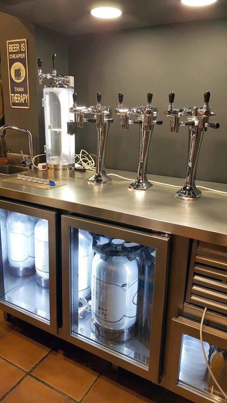 Images Install Beer  Alquiler de Grifos de Cerveza en Barcelona