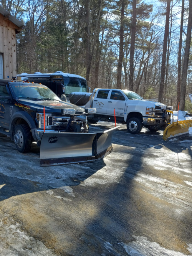 Contact us for Towing Services!