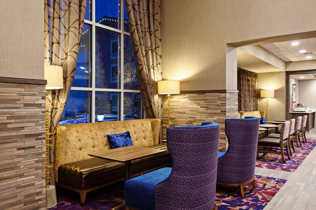 Images Hampton Inn & Suites Leavenworth