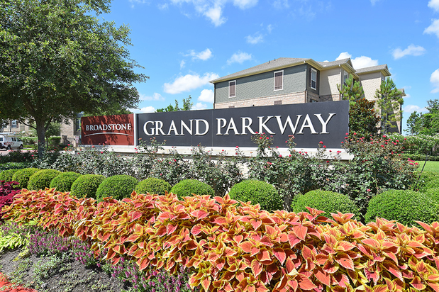 Images Broadstone Grand Parkway