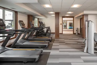 24/7 Fitness Center & Yoga Studio 