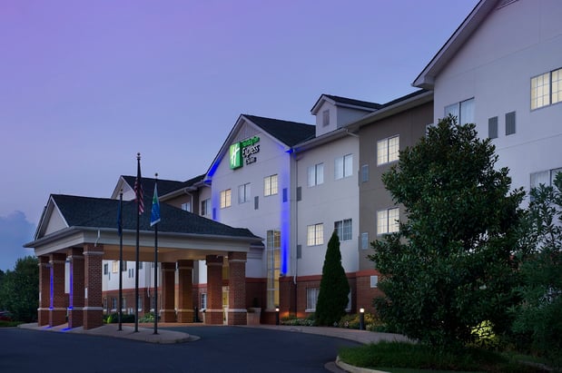 Images Holiday Inn Express & Suites Charlottesville - Ruckersville by IHG