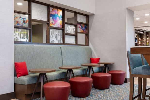 Images Hampton Inn & Suites Porter Ranch Los Angeles