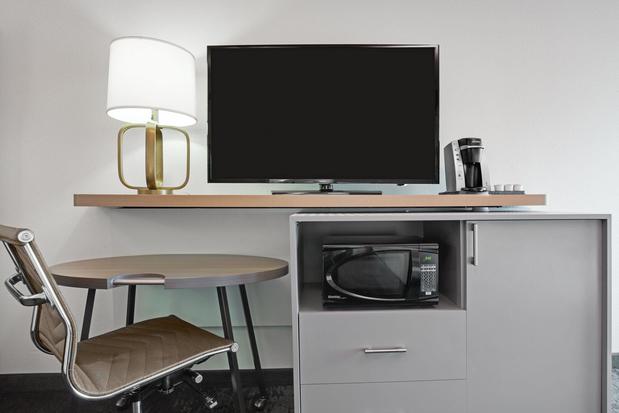 Images Holiday Inn Roanoke Airport-Conference Ctr by IHG