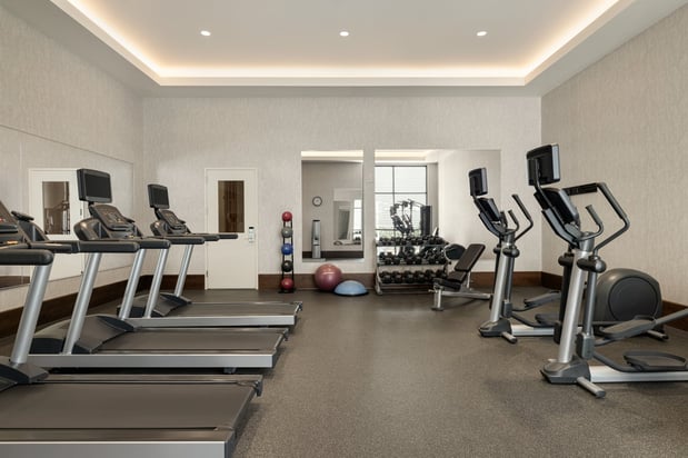 Images Holiday Inn & Suites Nashville Downtown - Broadway by IHG