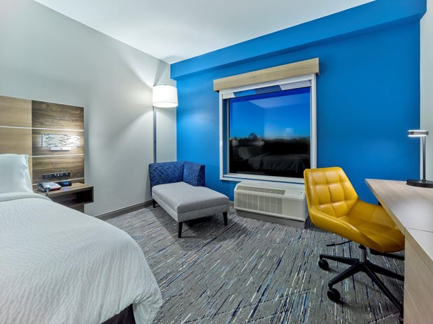 Images Holiday Inn Express & Suites Huntsville – Space Center by IHG