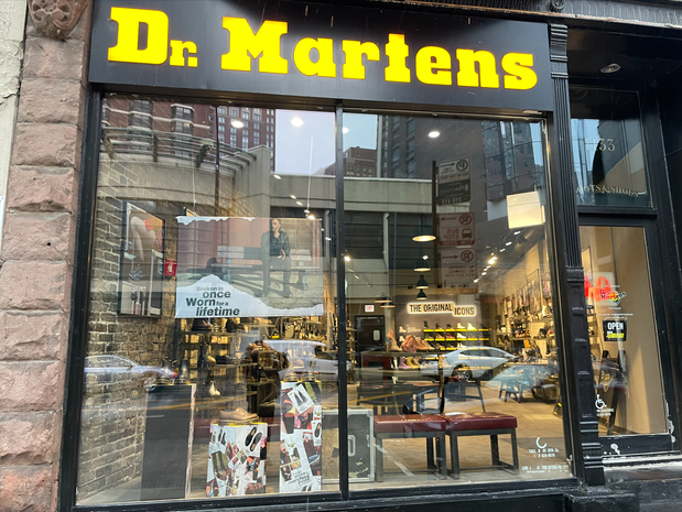 Images Dr. Martens State Street