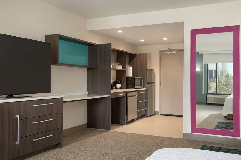 Guest room Home2 Suites by Hilton Woodland Hills Los Angeles Los Angeles (818)610-1250