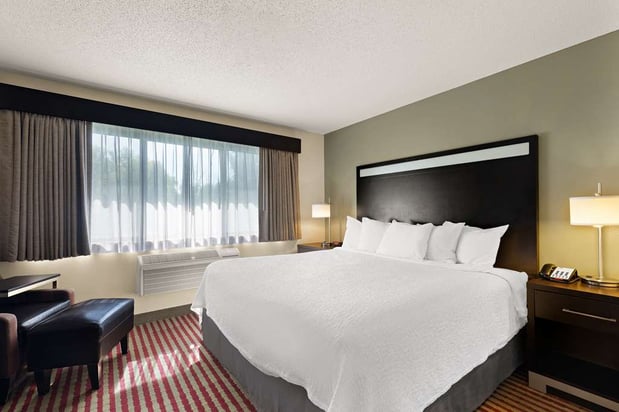 Images Best Western Germantown Inn