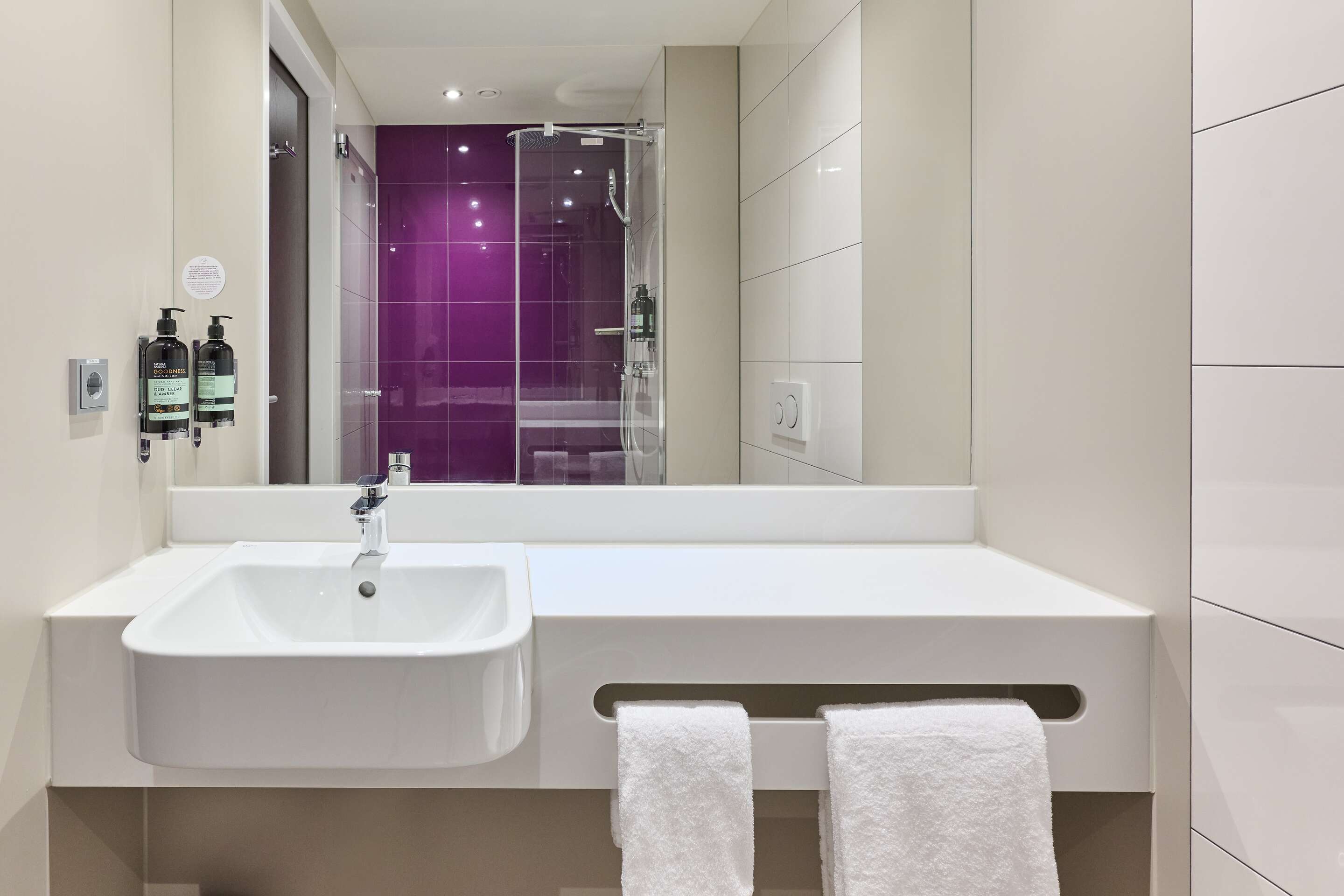 Bild 16 Premier Inn Konstanz Hotel in Konstanz