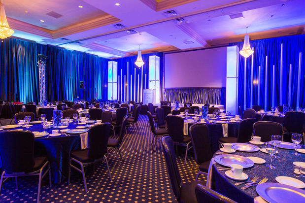 Images Crowne Plaza Portland-Downtown Conv Ctr by IHG