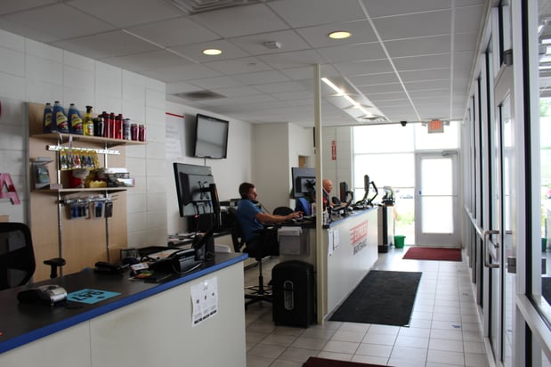 Images Russ Darrow Toyota Service Center